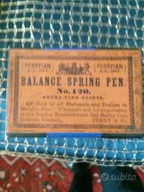 Antica scatola pennini