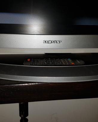 Tv lcd 17 pollici
