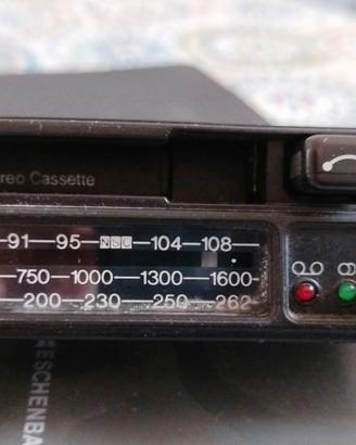 Autoradio Ford Taunus anni '70