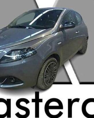 LANCIA Ypsilon neopatentati0 1.0 firefly hybrid