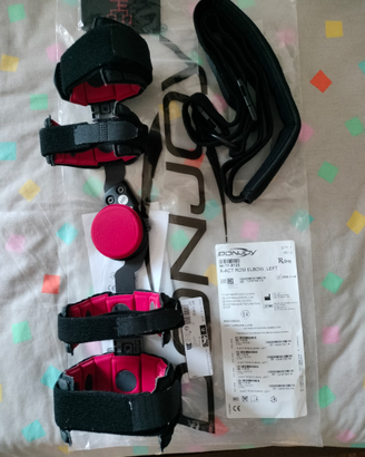 Tutore ortopedico per braccio sinistro