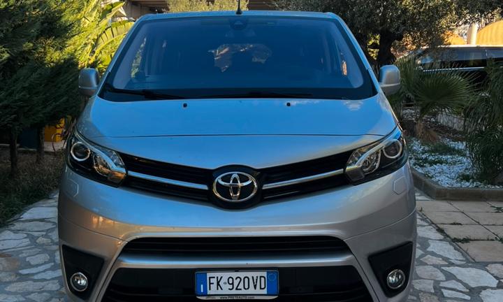 Toyota Proace Verso 2.0d 180cv  L2 luxury 5p