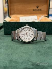Rolex Oyster Perpetual Date 15200 numeri romani