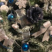 Addobbi natalizi blu e argento