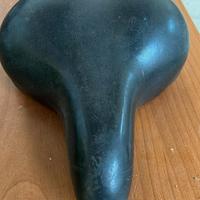 Sella ergonomica in pelle per bici