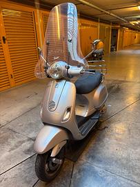 Piaggio Vespa 150 LX - 2005