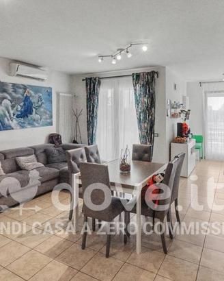 Appartamento di 107 m² con 3 locali e box auto a P