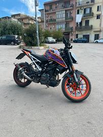 ktm duke 125 ABS 2023 (2024)
