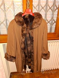 giacca media lunghezza foderato in vera pelliccia 