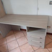  scrivania 