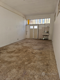 Locale ad uso deposito