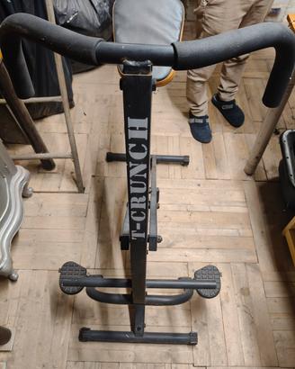 macchina per addominali 