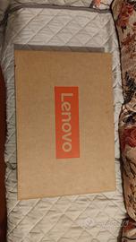 Notebook Lenovo Full HD Nuovo 