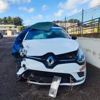 RENAULT CLIO 2018 INCIDENTATA 1,2 BENZINA