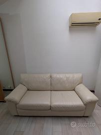 Divano letto in pelle