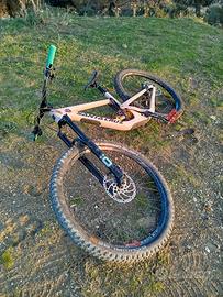 Santa Cruz megatower cc 2021