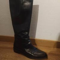 Stivali Hugo Boss in pelle nr 40 1/2
