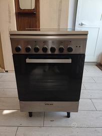 Cucina economica forno elettrico  attacco metano