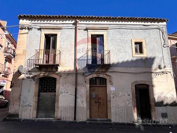 Casa Indipendente - Militello in Val di Catania