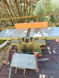 Pialla a filo e spessore