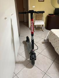 monopattino elettrico