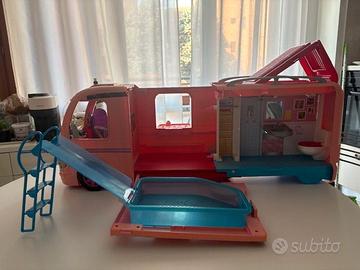 CAMPER BARBIE