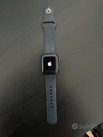 Apple Watch Series 7 (GPS, 41 mm)