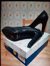 scarpa décolleté tacco alto