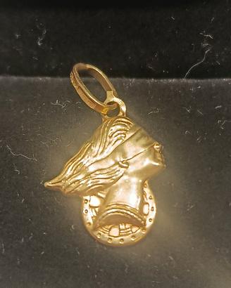 ciondolo 18kt Dea della fortuna