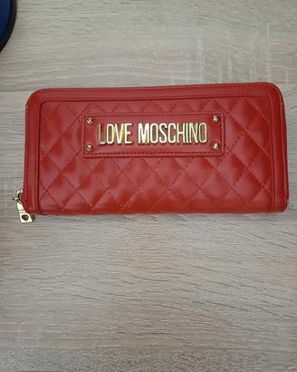 Portafoglio Love Moschino. 