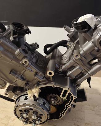 BLOCCO MOTORE SUZUKI SV 650 K8 NUOVO - MAI ACCESO
