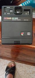 Macchina fotografica istantanea kodak