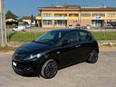 lancia-ypsilon-neopatentati-5-posti