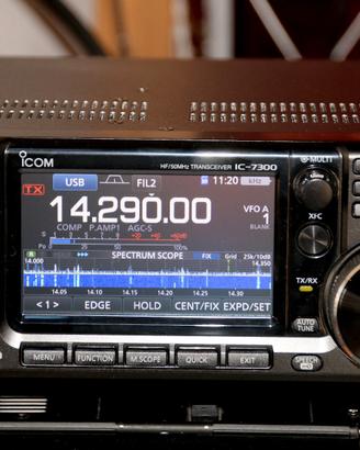 C.E.R.C.O ICOM 7300
