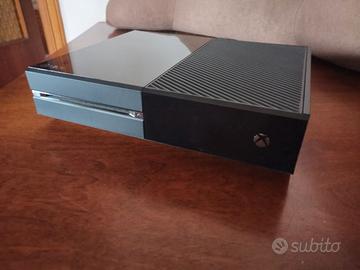 Xbox One non funzionante per ricambi