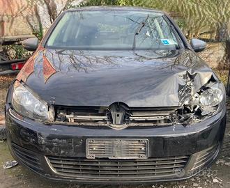 RICAMBI USATI AUTO VOLKSWAGEN Golf 6 Berlina GOLF