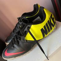 Scarpe calcetto nike