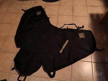 Coperta invernale per scooter marca Tucano Urbano