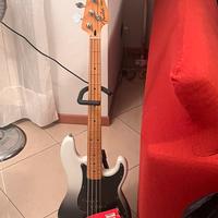 Fender bass precision attivo