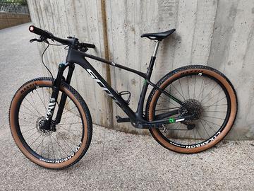 Scott Scale 2024 tg M
