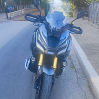 Meravig Honda xadv 750 full optional da vetrina