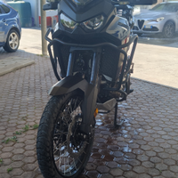 Africa Twin DCT 2025