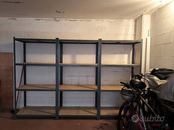 Scaffalatura metallica robusta garage/cantina
