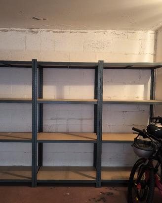 Scaffalatura metallica robusta garage/cantina