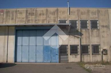 CAPANNONE A ARCONATE