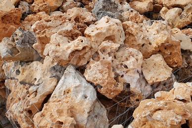 Pietre ornamentali da giardino, roccioso beige