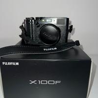 FUJIFILM X100F