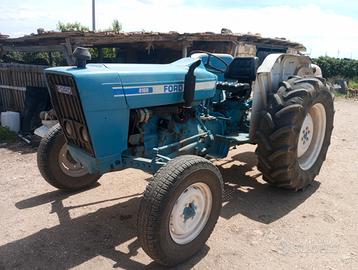Trattore Ford 4100