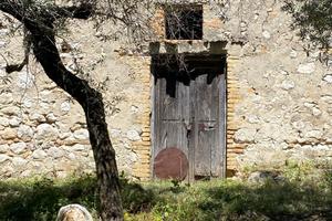 Fabbricato con terreno