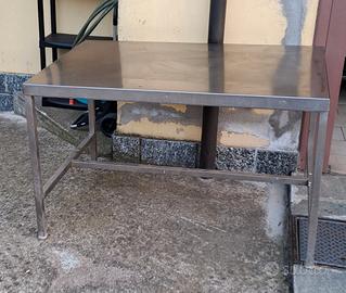 tavolo in acciaio base da lavoro